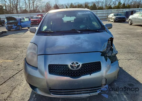 2007 Toyota Yaris z USA, uszkodzony, nr VIN JTDJT923075096832